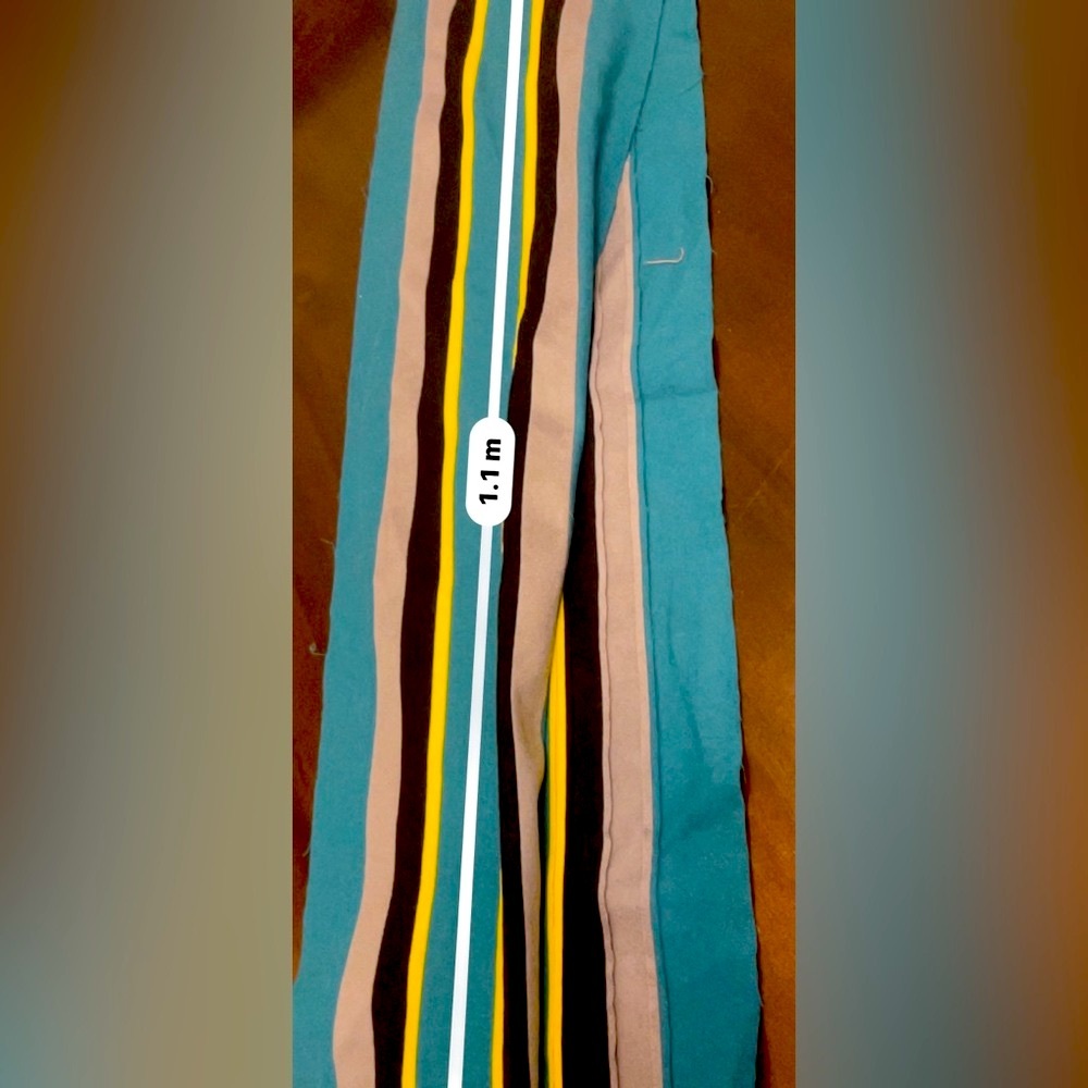 Vintage Burberry Wool Scarf – Rare Collectible NWT - Picture 7 of 14